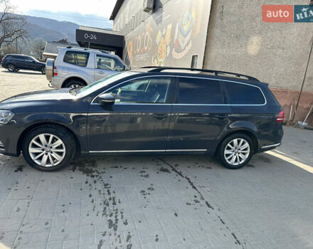 Сірий Фольксваген Пассат, об'ємом двигуна 2 л та пробігом 209 тис. км за 13050 $, фото 46 на Automoto.ua