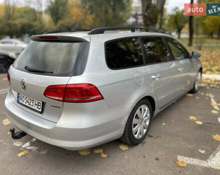 Фольксваген Пассат 2013 в Ужгороде на Automoto.ua Серый Фольксваген Пассат, объемом двигателя 1.6 л и пробегом 294 тыс. км за 9499 $, фото 10 на Automoto.ua