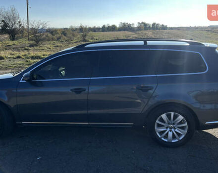 Серый Фольксваген Пассат, объемом двигателя 1.6 л и пробегом 237 тыс. км за 9900 $, фото 12 на Automoto.ua