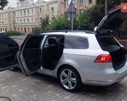 Сірий Фольксваген Пассат, об'ємом двигуна 2 л та пробігом 218 тис. км за 10999 $, фото 52 на Automoto.ua