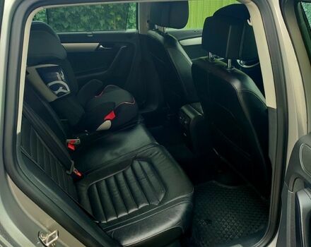 Серый Фольксваген Пассат, объемом двигателя 2 л и пробегом 260 тыс. км за 12500 $, фото 3 на Automoto.ua