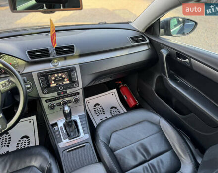 Сірий Фольксваген Пассат, об'ємом двигуна 1.6 л та пробігом 240 тис. км за 10350 $, фото 32 на Automoto.ua