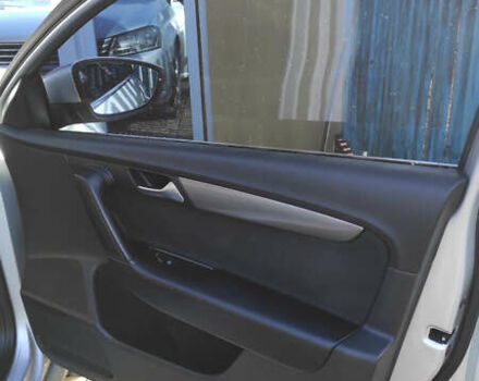 Сірий Фольксваген Пассат, об'ємом двигуна 1.97 л та пробігом 212 тис. км за 9600 $, фото 15 на Automoto.ua