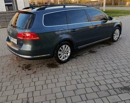 Серый Фольксваген Пассат, объемом двигателя 1.6 л и пробегом 218 тыс. км за 11500 $, фото 6 на Automoto.ua