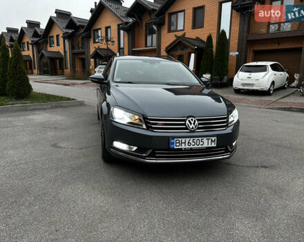 Серый Фольксваген Пассат, объемом двигателя 1.97 л и пробегом 256 тыс. км за 10899 $, фото 3 на Automoto.ua