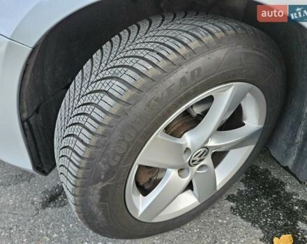 Фольксваген Пассат 2013 в Новояворовск на Automoto.ua Серый Фольксваген Пассат, объемом двигателя 1.97 л и пробегом 283 тыс. км за 11690 $, фото 35 на Automoto.ua