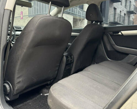 Сірий Фольксваген Пассат, об'ємом двигуна 1.6 л та пробігом 220 тис. км за 9500 $, фото 7 на Automoto.ua