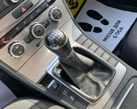 Сірий Фольксваген Пассат, об'ємом двигуна 2 л та пробігом 200 тис. км за 11899 $, фото 14 на Automoto.ua