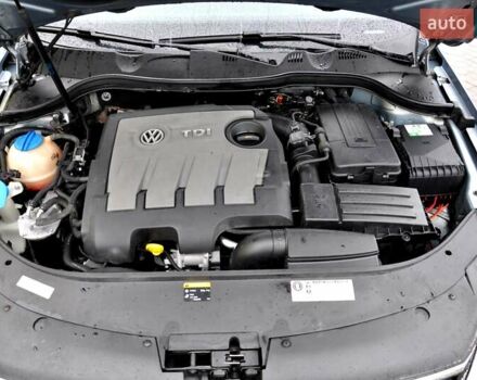 Серый Фольксваген Пассат, объемом двигателя 1.6 л и пробегом 280 тыс. км за 8800 $, фото 35 на Automoto.ua