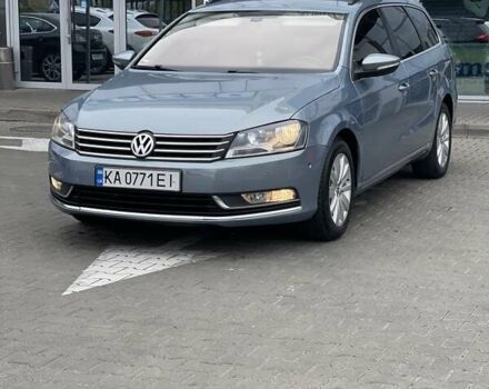 Фольксваген Пассат 2013 в Киеве на Automoto.ua Серый Фольксваген Пассат, объемом двигателя 1.97 л и пробегом 283 тыс. км за 11500 $, фото 4 на Automoto.ua