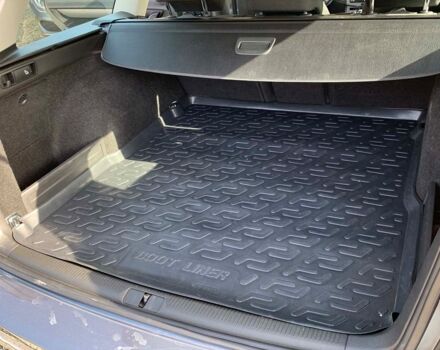 Сірий Фольксваген Пассат, об'ємом двигуна 2 л та пробігом 200 тис. км за 11899 $, фото 8 на Automoto.ua