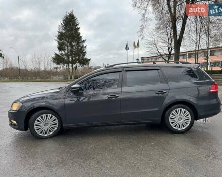 Серый Фольксваген Пассат, объемом двигателя 1.6 л и пробегом 328 тыс. км за 8499 $, фото 2 на Automoto.ua