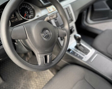 Сірий Фольксваген Пассат, об'ємом двигуна 1.97 л та пробігом 256 тис. км за 9950 $, фото 13 на Automoto.ua