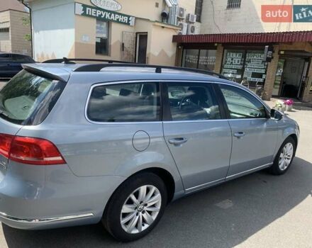 Сірий Фольксваген Пассат, об'ємом двигуна 1.6 л та пробігом 322 тис. км за 9000 $, фото 5 на Automoto.ua