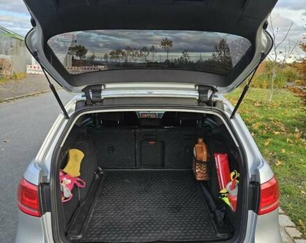 Фольксваген Пассат 2013 в Новояворовск на Automoto.ua Серый Фольксваген Пассат, объемом двигателя 1.97 л и пробегом 283 тыс. км за 11690 $, фото 32 на Automoto.ua