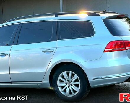 Серый Фольксваген Пассат, объемом двигателя 1.6 л и пробегом 350 тыс. км за 9000 $, фото 5 на Automoto.ua