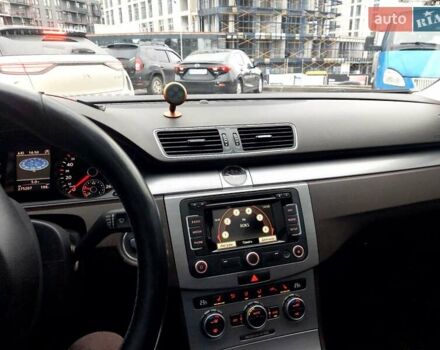 Серый Фольксваген Пассат, объемом двигателя 1.97 л и пробегом 275 тыс. км за 9900 $, фото 53 на Automoto.ua