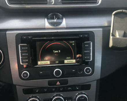 Серый Фольксваген Пассат, объемом двигателя 2 л и пробегом 330 тыс. км за 11200 $, фото 12 на Automoto.ua