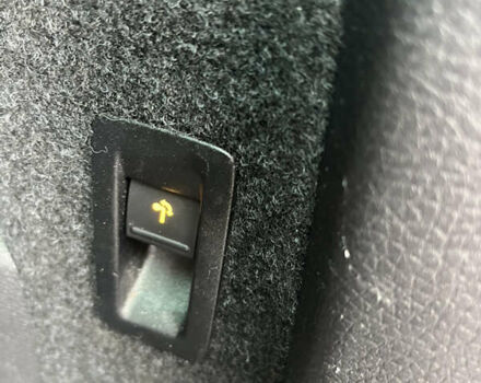 Серый Фольксваген Пассат, объемом двигателя 2 л и пробегом 192 тыс. км за 13800 $, фото 32 на Automoto.ua