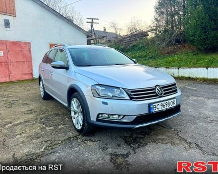 Сірий Фольксваген Пассат, об'ємом двигуна 2 л та пробігом 258 тис. км за 12900 $, фото 1 на Automoto.ua