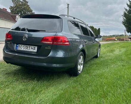 Серый Фольксваген Пассат, объемом двигателя 1.6 л и пробегом 235 тыс. км за 9000 $, фото 2 на Automoto.ua