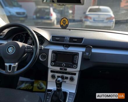 Серый Фольксваген Пассат, объемом двигателя 1.6 л и пробегом 200 тыс. км за 10900 $, фото 13 на Automoto.ua