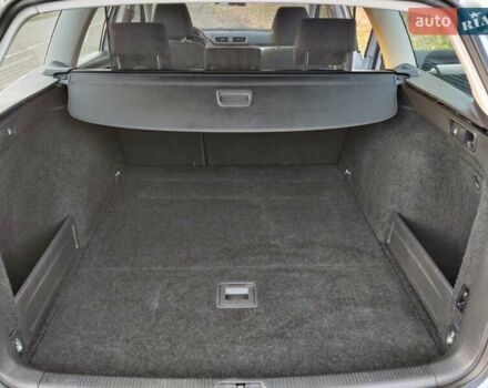 Сірий Фольксваген Пассат, об'ємом двигуна 1.6 л та пробігом 269 тис. км за 9900 $, фото 30 на Automoto.ua