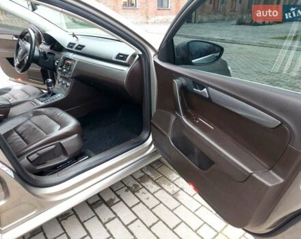 Серый Фольксваген Пассат, объемом двигателя 1.97 л и пробегом 275 тыс. км за 9900 $, фото 75 на Automoto.ua