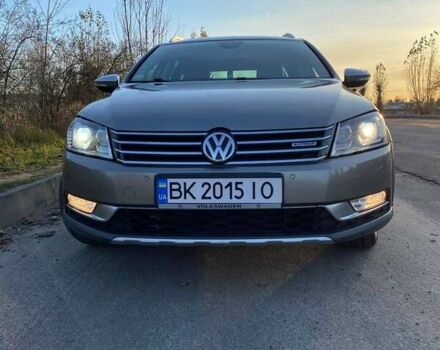 Сірий Фольксваген Пассат, об'ємом двигуна 2 л та пробігом 309 тис. км за 13000 $, фото 2 на Automoto.ua
