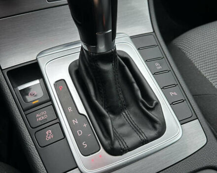 Сірий Фольксваген Пассат, об'ємом двигуна 1.97 л та пробігом 257 тис. км за 10300 $, фото 13 на Automoto.ua