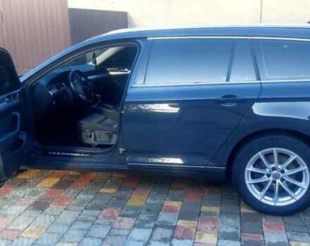 Серый Фольксваген Пассат, объемом двигателя 1.6 л и пробегом 250 тыс. км за 12500 $, фото 2 на Automoto.ua