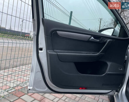 Серый Фольксваген Пассат, объемом двигателя 2 л и пробегом 278 тыс. км за 13500 $, фото 6 на Automoto.ua