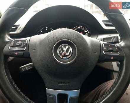 Сірий Фольксваген Пассат, об'ємом двигуна 2 л та пробігом 275 тис. км за 10900 $, фото 75 на Automoto.ua