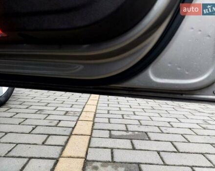 Сірий Фольксваген Пассат, об'ємом двигуна 2 л та пробігом 275 тис. км за 10900 $, фото 43 на Automoto.ua