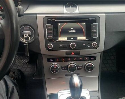 Серый Фольксваген Пассат, объемом двигателя 2 л и пробегом 293 тыс. км за 13000 $, фото 17 на Automoto.ua