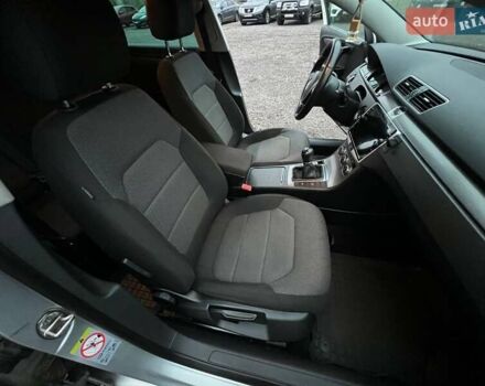 Серый Фольксваген Пассат, объемом двигателя 1.97 л и пробегом 288 тыс. км за 9800 $, фото 11 на Automoto.ua