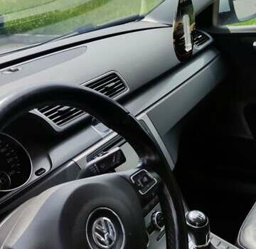 Серый Фольксваген Пассат, объемом двигателя 1.6 л и пробегом 273 тыс. км за 10500 $, фото 13 на Automoto.ua