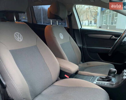 Сірий Фольксваген Пассат, об'ємом двигуна 1.97 л та пробігом 259 тис. км за 12999 $, фото 11 на Automoto.ua