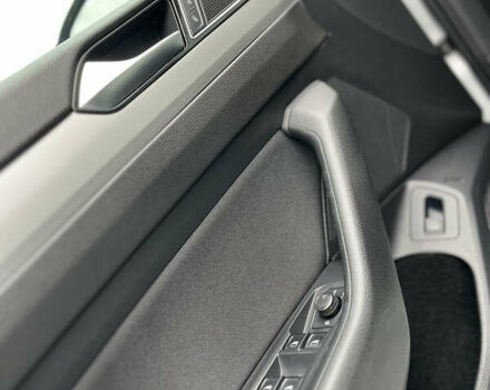 Сірий Фольксваген Пассат, об'ємом двигуна 2 л та пробігом 322 тис. км за 13850 $, фото 20 на Automoto.ua