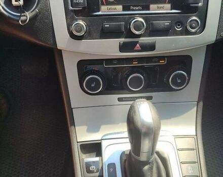 Серый Фольксваген Пассат, объемом двигателя 1.97 л и пробегом 270 тыс. км за 11600 $, фото 6 на Automoto.ua