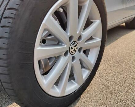 Сірий Фольксваген Пассат, об'ємом двигуна 1.97 л та пробігом 296 тис. км за 11600 $, фото 53 на Automoto.ua