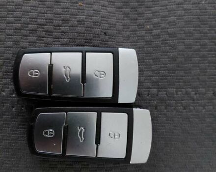 Серый Фольксваген Пассат, объемом двигателя 2 л и пробегом 207 тыс. км за 15000 $, фото 23 на Automoto.ua