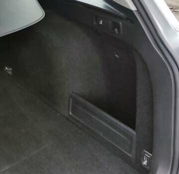 Серый Фольксваген Пассат, объемом двигателя 1.6 л и пробегом 273 тыс. км за 10500 $, фото 21 на Automoto.ua