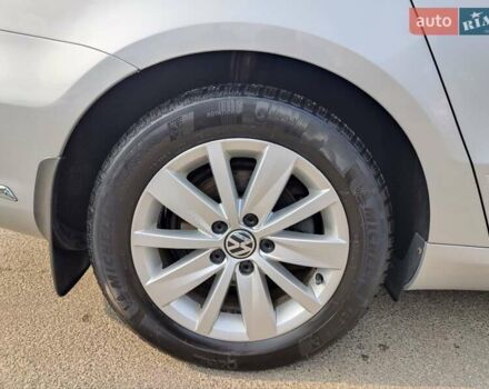 Сірий Фольксваген Пассат, об'ємом двигуна 1.97 л та пробігом 296 тис. км за 11600 $, фото 24 на Automoto.ua