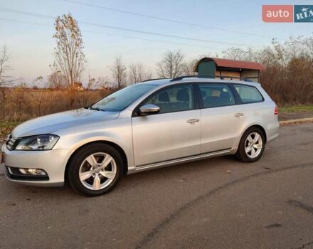 Сірий Фольксваген Пассат, об'ємом двигуна 1.6 л та пробігом 269 тис. км за 9900 $, фото 19 на Automoto.ua