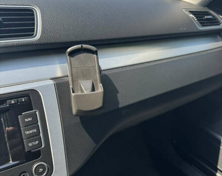 Серый Фольксваген Пассат, объемом двигателя 1.97 л и пробегом 324 тыс. км за 11400 $, фото 15 на Automoto.ua