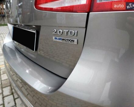 Сірий Фольксваген Пассат, об'ємом двигуна 2 л та пробігом 275 тис. км за 10900 $, фото 16 на Automoto.ua