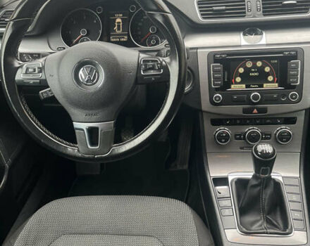 Серый Фольксваген Пассат, объемом двигателя 2 л и пробегом 192 тыс. км за 13800 $, фото 21 на Automoto.ua