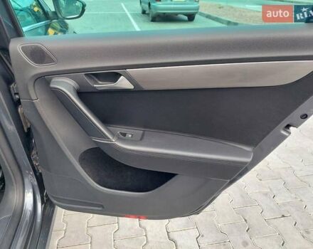 Серый Фольксваген Пассат, объемом двигателя 0 л и пробегом 223 тыс. км за 12999 $, фото 51 на Automoto.ua