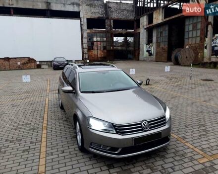 Сірий Фольксваген Пассат, об'ємом двигуна 2 л та пробігом 275 тис. км за 10900 $, фото 24 на Automoto.ua